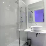 Beppe House Hotell *