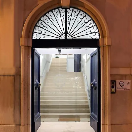 Beppe House Hotel *