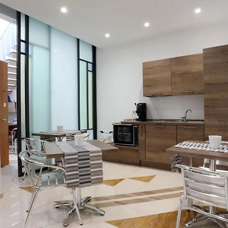Hotel Beppe House *