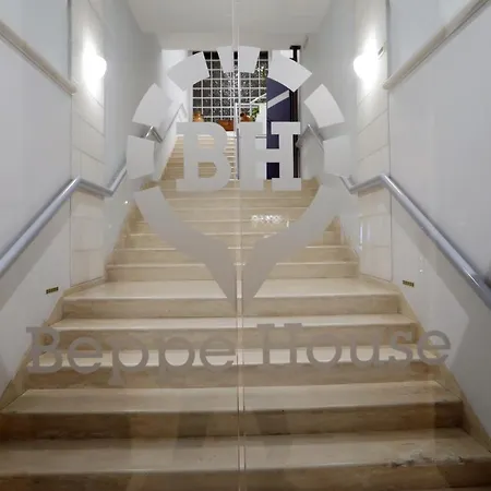 Hotel Beppe House *